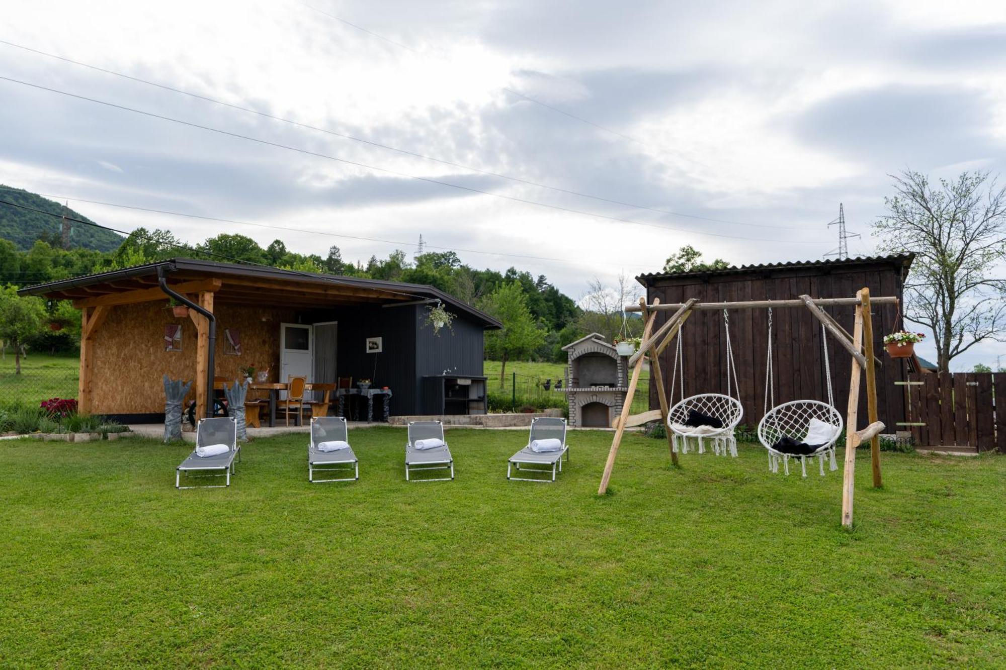 Villa Kuca Za Odmor Belina Otočac Exterior foto